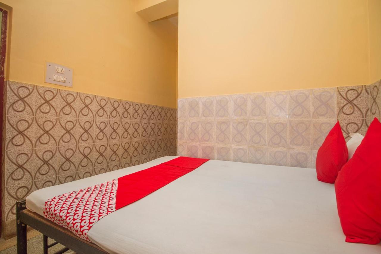 โอโย 63951 มา ซาราดา ลอดจ์ Hotel สิริกุรี ภายนอก รูปภาพ